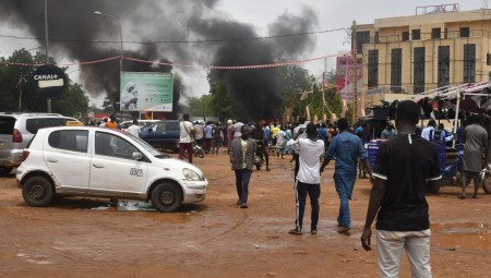 المملكة المتحدة تعلن خفضا مؤقتا لعدد الموظفين في سفارتها بالنيجر