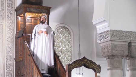 إمام المسجد الكبير في باريس يدعو إلى عدم استيراد الصراع بين حماس وإسرائيل