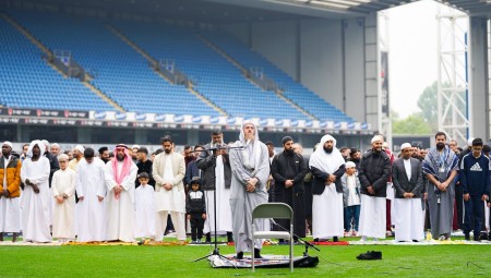 نادي بلاكبيرن يستضيف صلاة العيد للمرة الثانية على التوالي