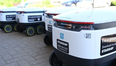 مجلس نورثهامبتونشاير يوسع مشروع خدمة التوصيل بالاستعانة بالروبوتات لخدمة السكان المحليين