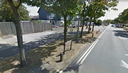 تعرض طفلة تبلغ 14 عاما للاغتصاب من قبل مجهول والشرطة تبحث عن الجاني