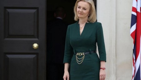 ليز تروس: سأكمل مخطط رواندا لترحيل اللاجئين في حال انتخابي كرئيسة للوزراء