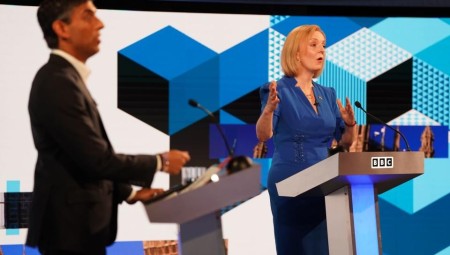 بريطانيا... ليز تروس تتوعد لتطبيق تيك توك وتتعهد بأخذ إجراءات صارمة ضدها