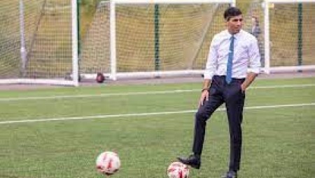 ريشي سوناك يتعهد بتقييم المدارس بناء على حصص التربية البدنية عند فوزه برئاسة الوزراء