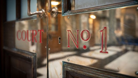 تغيير كبير في القانون يسمح بتصوير الأحكام الجنائية بحق المتهمين الخطرين