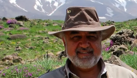 إيراني يحمل الجنسيتين البريطانية والأميركية معتقل في ايران أوقف إضرابه عن الطعام