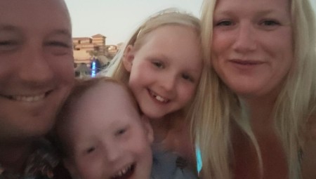 عائلة بريطانية: عشنا أسوأ تجربة للعطلات في فندق بمصر… وهذه صور توثق الرحلة