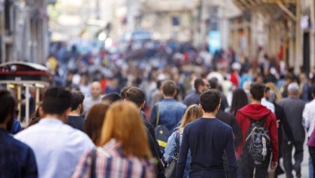 تقرير السعادة العالمية.. ما موقع بريطانيا؟