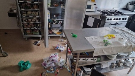 بريطانيا: لصوص يسرقون طعاماً مجانياً من متجر غير ربحي... والشرطة تحقق في الحادثة