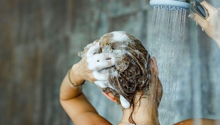 تقليل الاستحمام لحماية الجلد والمناخ... فكرة جديدة تشق طريقها في العالم