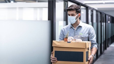 عاجل .. بريطانيا توقُّف خدمة الطرود وتتحدث عن هجوم سيبراني