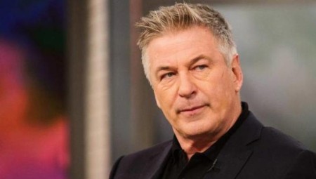 توجيه تهمة القتل غير العمد إلى الممثل أليك بالدوين في قضية فيلم راست