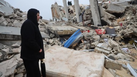 395  قتيلا حصيلة الزلزال في أنحاء سوريا