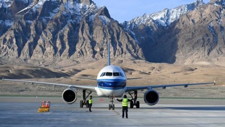 إلغاء زيارة مثيرة للجدل لحاكم إقليم شينجيانغ إلى بريطانيا