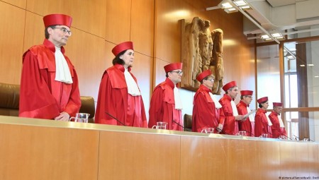 ألمانيا .. السجن مدى الحياة لعنصر بميليشيا سورية موالية للنظام بتهمة ارتكاب جرائم حرب