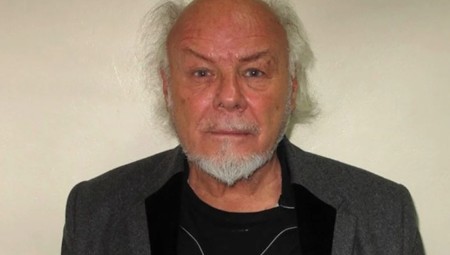 إعادة المغني البريطاني غاري غليتر إلى السجن مجددا