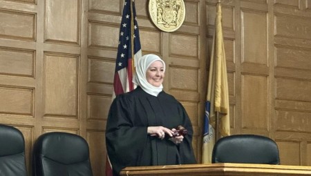 نادية قحف .. سورية تصبح أول قاضية مسلمة بنيوجيرسي