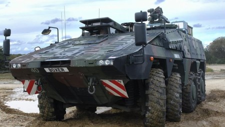 كييف تستلم قريبا دبابات بريطانية بعد انتهاء تدريب جنود أوكرانيين