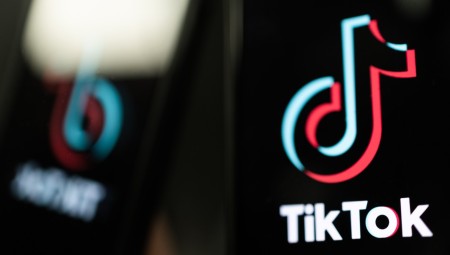 خبراء يحذرون من أن تجربة تيك توك في المملكة المتحدة ستكون أكثر سمّية مقارنة ببقية دول أوروبا