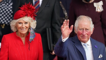 الأمير تشارلز يوجه تحية إلى اللاجئين ومضيفيهم