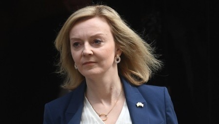 روسيا لا تتوقع تحسن العلاقات الروسية البريطانية بعد استلام تراس لمنصب رئيسة الوزراء