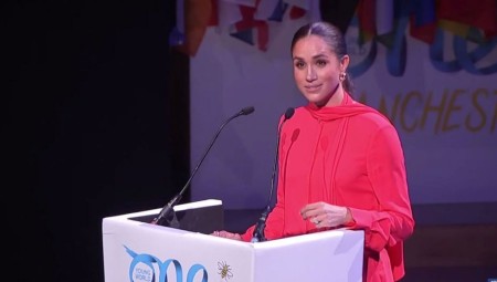 ميغان ماركل تلقي خطابها الأول في بريطانيا منذ تخليها عن واجباتها الملكية