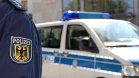 ألمانيا تعيد لاجئين سوريين إلى التشيك بعد أن عبروا الحدود سيراً على الأقدام