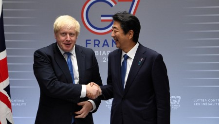 المملكة المتحدة واليابان تستعدان لإبرام اتفاق دفاعي