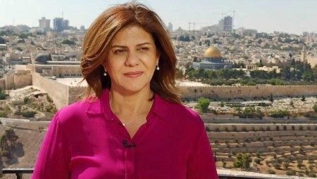 عاجل .. استشهاد الصحافية شيرين أبو عاقلة من قناة الجزيرة برصاص الجيش الإسرائيلي
