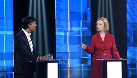 أول مواجهة بين تراس وسوناك أمام أعضاء حزب المحافظين