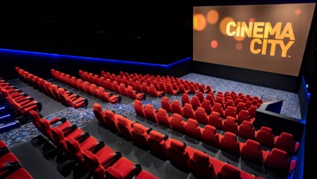 فرنسا تطلق برنامجا لاستضافة سينمائيين محرومين من حرية التعبير في بلدانهم