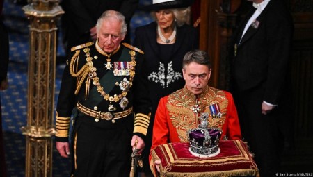 تشارلز .. من يكون الملك الجديد لبريطانيا؟