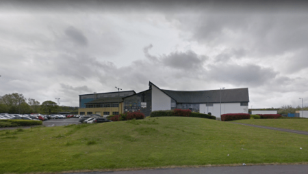 آباء بريطانيون يعبرون عن غضبهم من تعديل أوقات الغذاء: أطفالنا باتوا يتضورون جوعاً