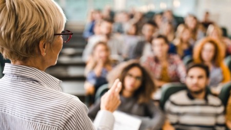 اتحاد الجامعات والكليات البريطانية يعلن عن أضخم إضراب هذا الشهر