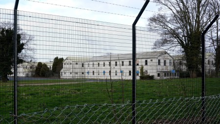 اختفاء طالب لجوء متهم باغتصاب مراهق من مكان إقامته