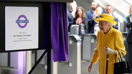 بريطاني يقر بالذنب في محاولة مهاجمة الملكة الراحلة