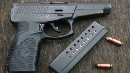 طفل في الرابعة حضر إلى مدرسته في تكساس حاملا سلاحا محشوا بالرصاص