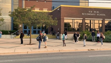 المدارس البريطانية تتحضر للبرد بسبب ارتفاع أسعار الطاقة