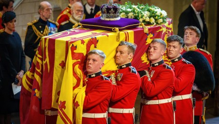 إليزابيث الثانية .. الوداع الكبير