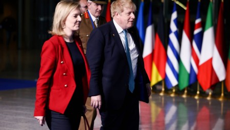 سباق خلافة تراس .. هل يعود جونسون للسلطة؟