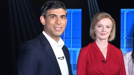 عاجل .. تراس تتمنى لرئيس الوزراء البريطاني الجديد كل النجاح قبل مغادرتها داونينغ ستريت