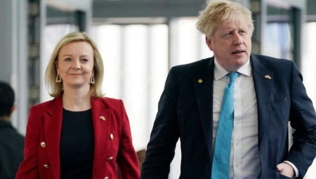 عودة تراس وجونسون إلى الواجهة... مشكلة جديدة أمام رئيس الوزراء البريطاني ريشي سوناك