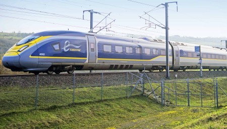 إضراب المسعفين ورجال أمن يوروستار في بريطانيا