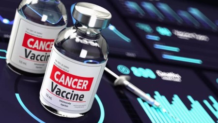 علماء في المملكة المتحدة يبتكرون لقاحًا للسرطان قد يوقف المرض قبل 20 عامًا