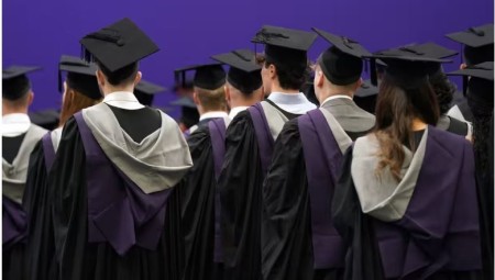 عودة ترامب قد تعزز الجامعات البريطانية وسط تراجع الإقبال على الدراسة في أمريكا