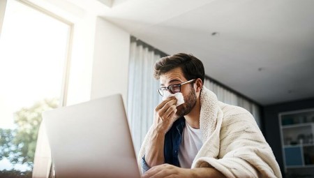الحكومة البريطانية تمنح 80% من الراتب أثناء الإجازة المرضية للعمال منخفضي الأجر