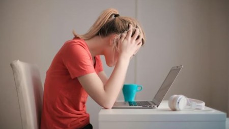 جيل الألفية وجيل Z في بريطانيا يتركون العمل بسبب ضغوط الصحة النفسية!