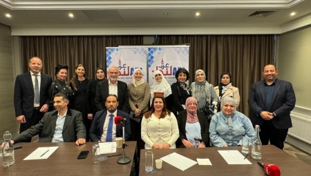 أبناؤنا واللغة العربية.. ندوة لـعرب لندن تبحث تحديات تعليم اللغة العربية في المهجر