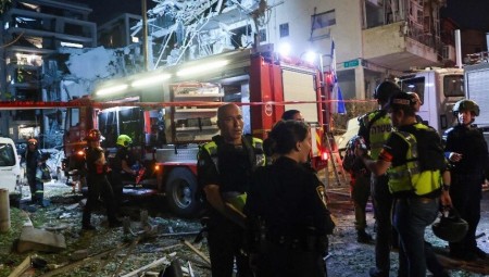 بريطانيا تنصح رعاياها بعدم السفر إلى إسرائيل في ظل التصعيد مع إيران