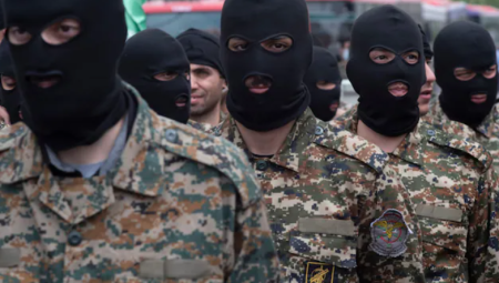 المملكة المتحدة تستنفر أمنيًا بعد قصف أمريكي لمواقع نووية إيرانية